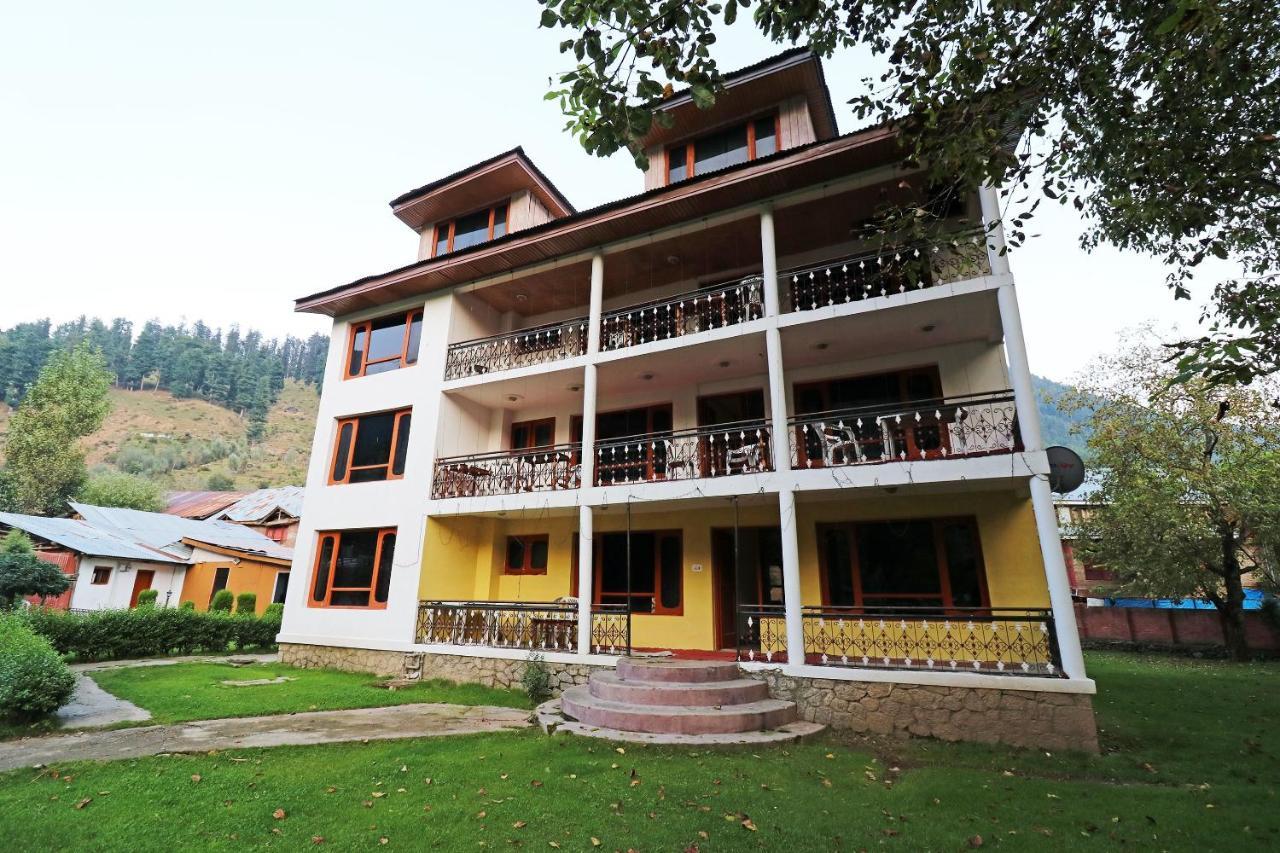 Oyo 18416 Hotel Park Palace Pahalgām Exteriér fotografie