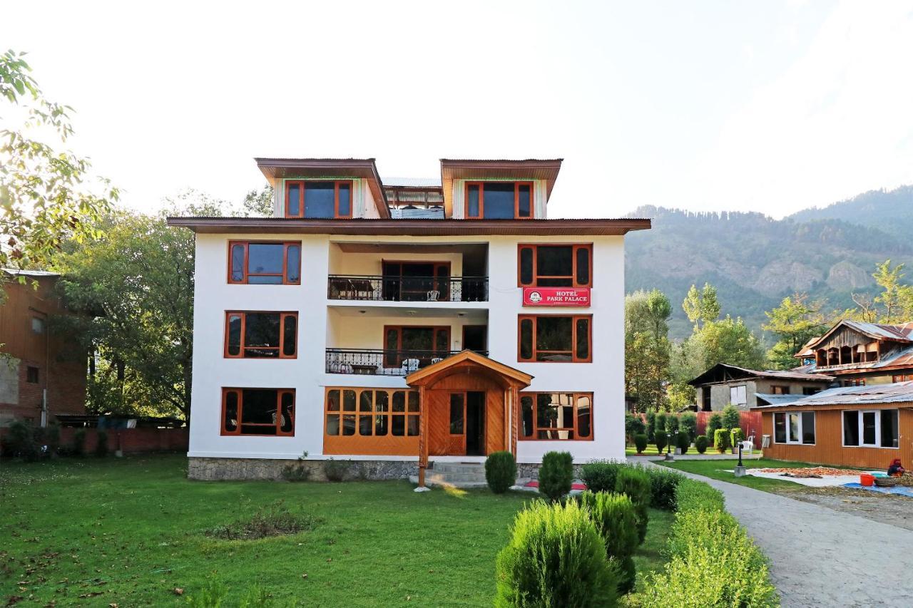 Oyo 18416 Hotel Park Palace Pahalgām Exteriér fotografie